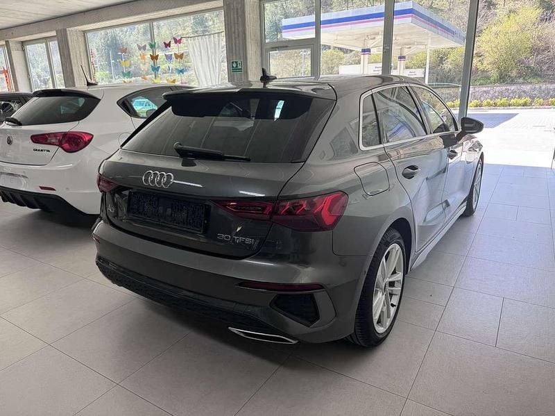 Usata Audi A3 S-Line 110 CV (80 kW) 2021 Grigio Berlina