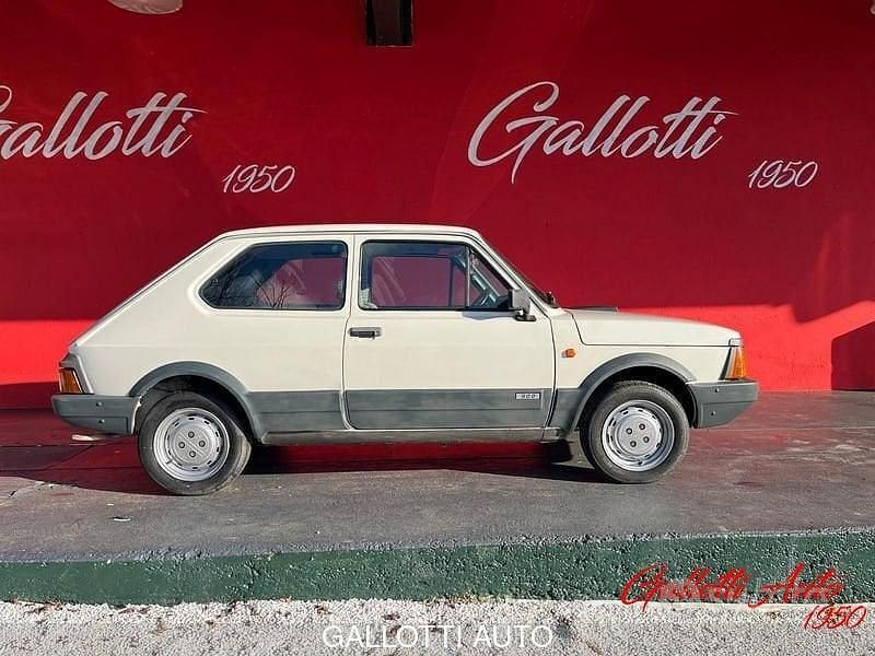Usata Fiat 127 45 CV (33 kW) 1982 Bianco Berlina