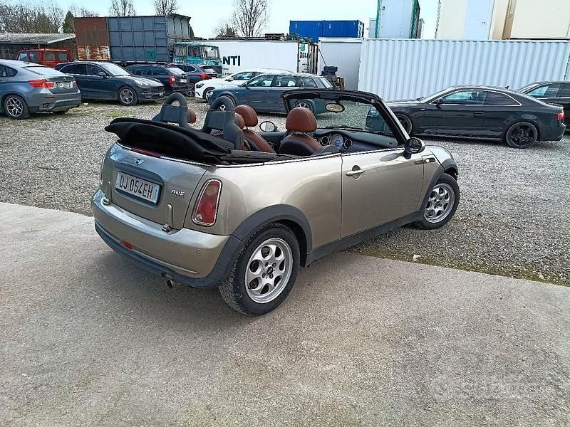 Usata Mini Cooper Cabriolet 2007 Grigio Cabrio