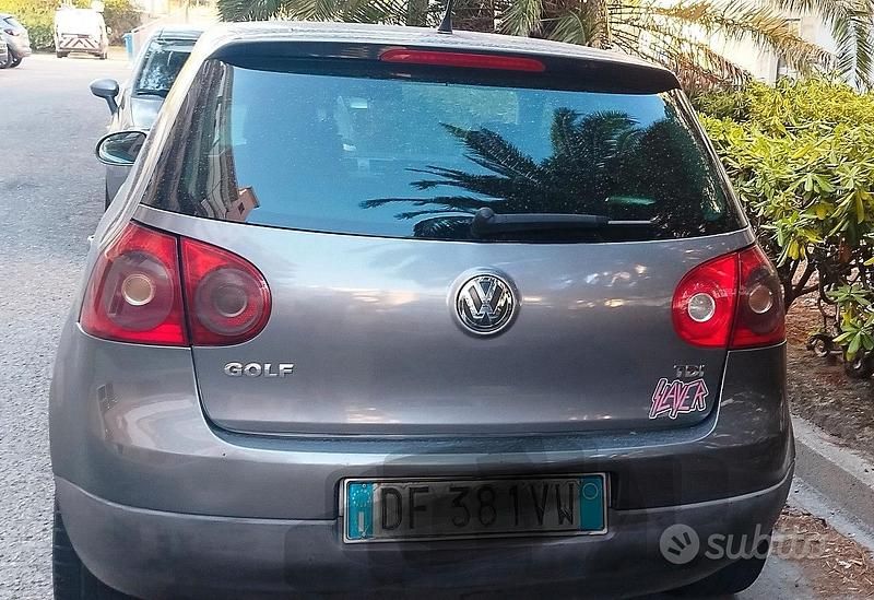 Usata VW Golf VI Comfortline 105 CV (77 kW) 2008 Grigio Utilitaria