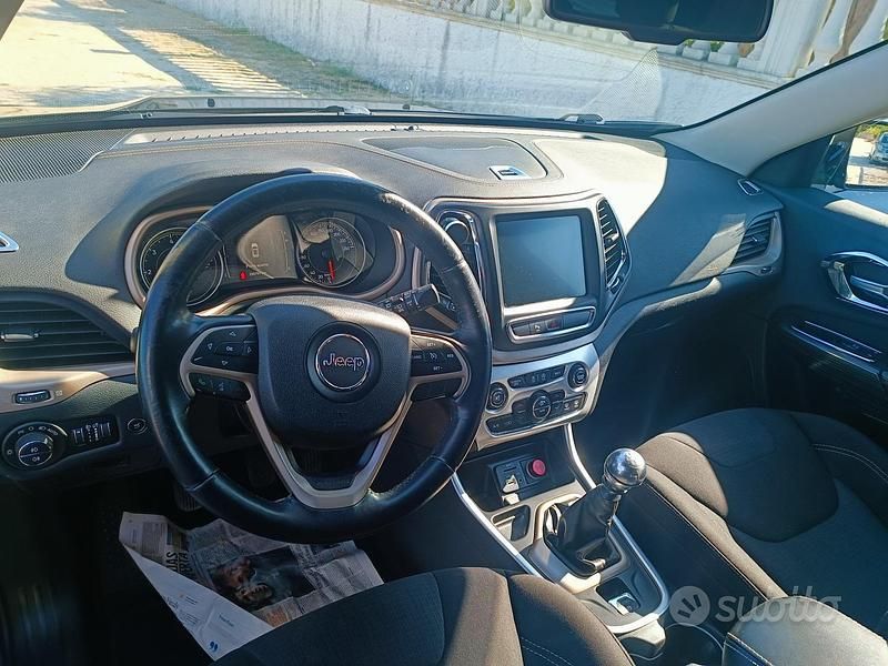 Occasion Jeep Cherokee 140 ch (102 kW) 2016 SUV