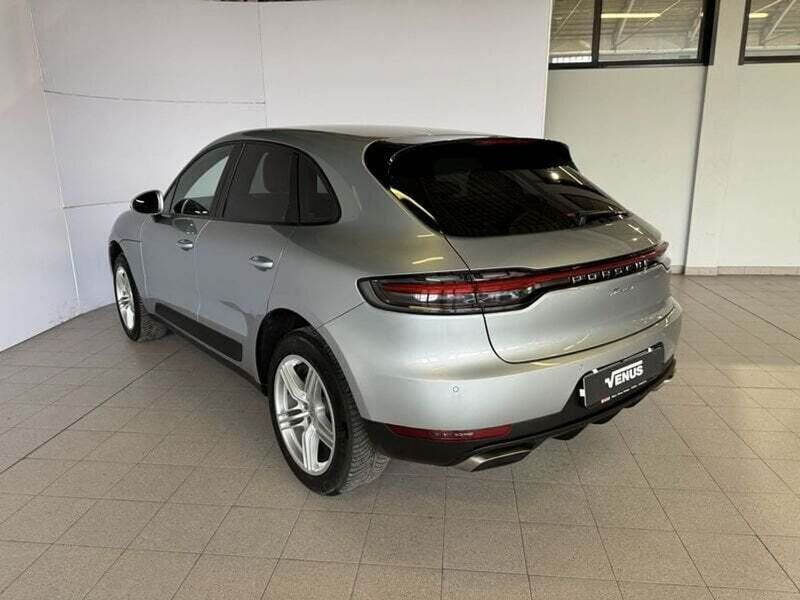 Usata Porsche Macan 245 CV (180 kW) 2020 Argento SUV