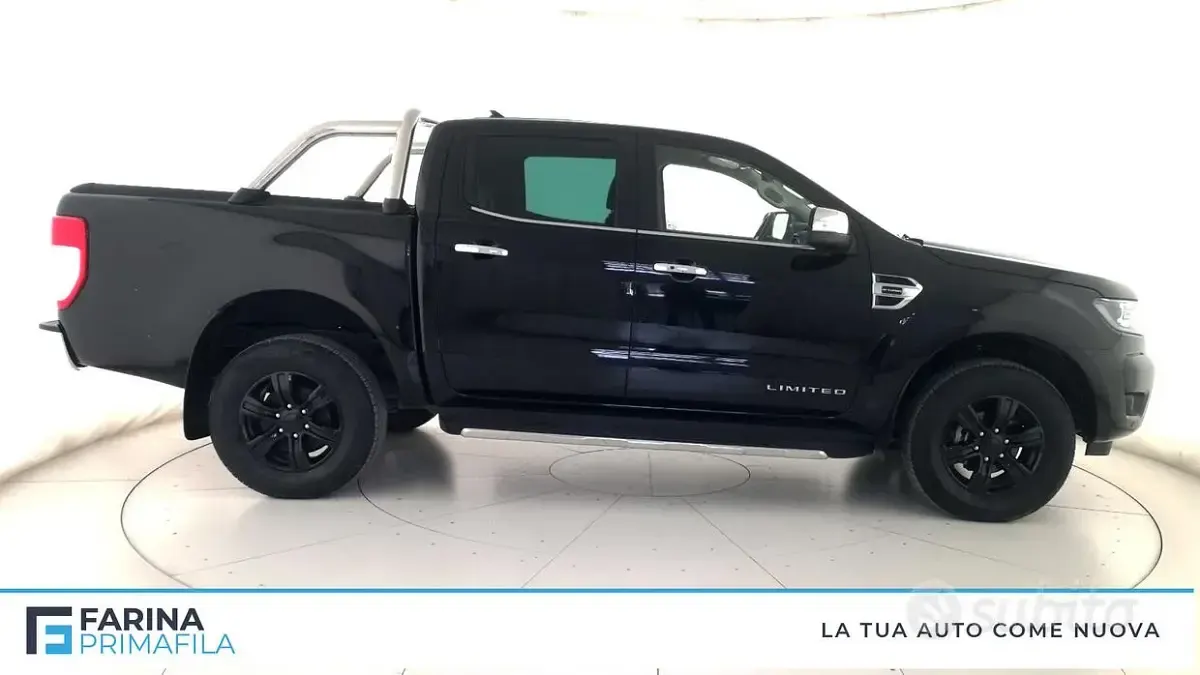 Usata Ford Ranger Limited 213 CV (156 kW) 2023 Nero Pick-up