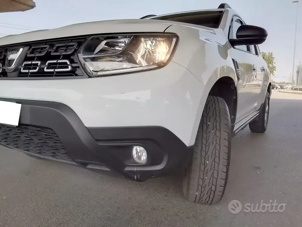 Usata Dacia Duster Comfort 114 CV (83 kW) 2020 Bianco SUV