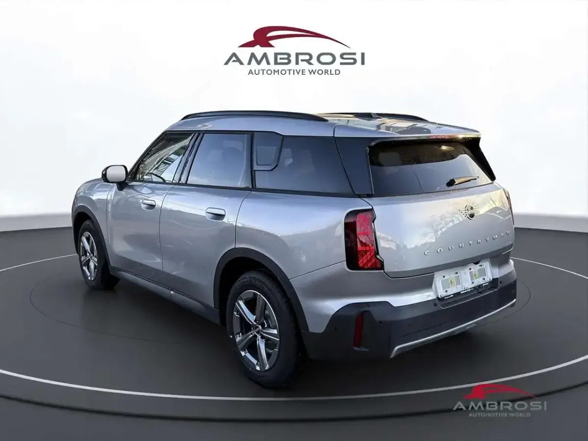 Usata Mini Cooper Countryman Classic 170 CV (125 kW) 2024 Grigio SUV