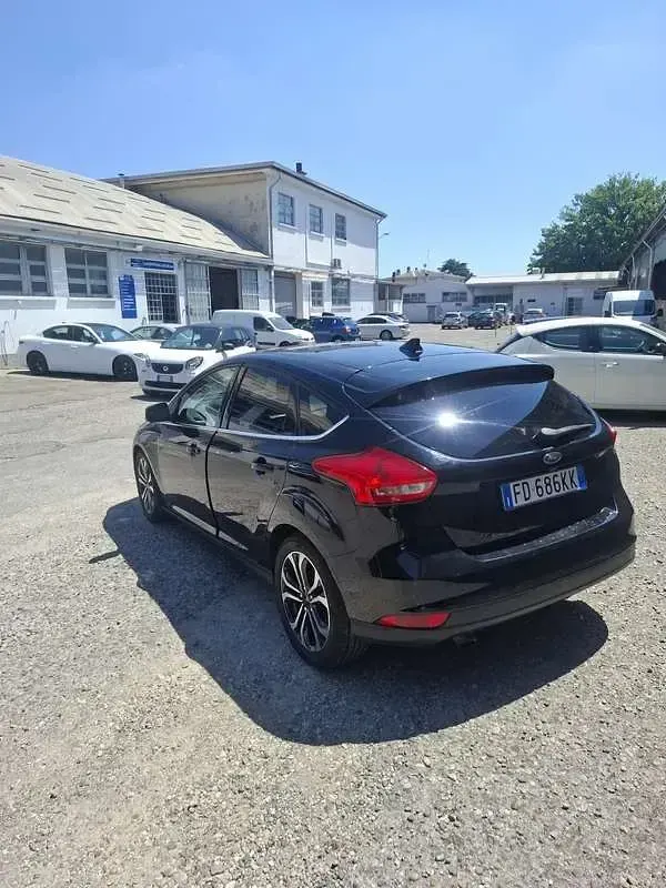 Usata Ford Focus Titanium S 125 CV (91 kW) 2016 Berlina