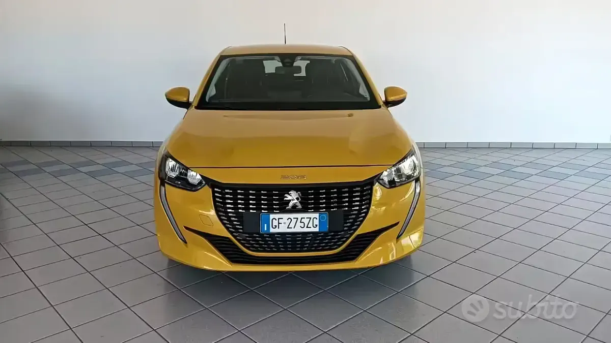 Usata Peugeot 208 Active 75 CV (55 kW) 2021 Giallo Utilitaria