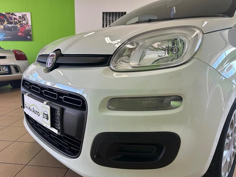 Usata Fiat Panda Easy 69 CV (50 kW) 2016 Bianco Utilitaria