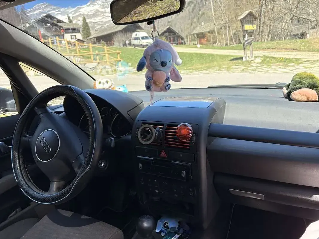 Usata Audi A2 Comfort 75 CV (55 kW) 2002 Utilitaria