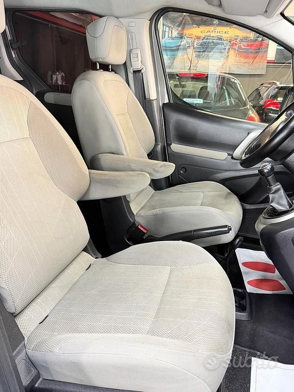 Usata Peugeot Partner Tepee Premium 110 CV (80 kW) 2008 Grigio Monovolume