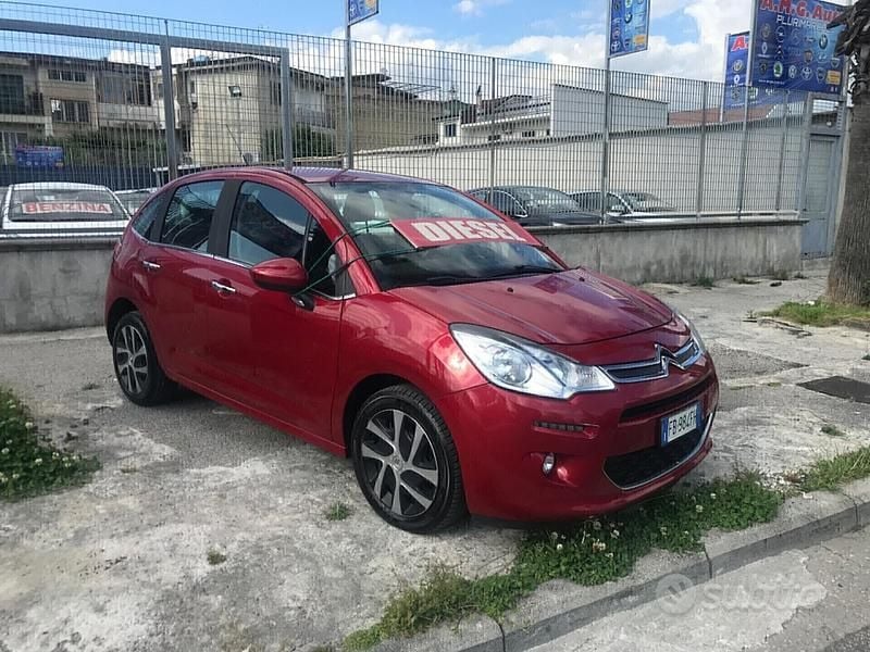 Usata Citroën C3 Exclusive 75 CV (55 kW) 2016 Rosso Utilitaria