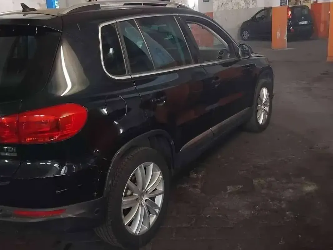 Usata VW Tiguan 140 CV (102 kW) 2012 Nero SUV