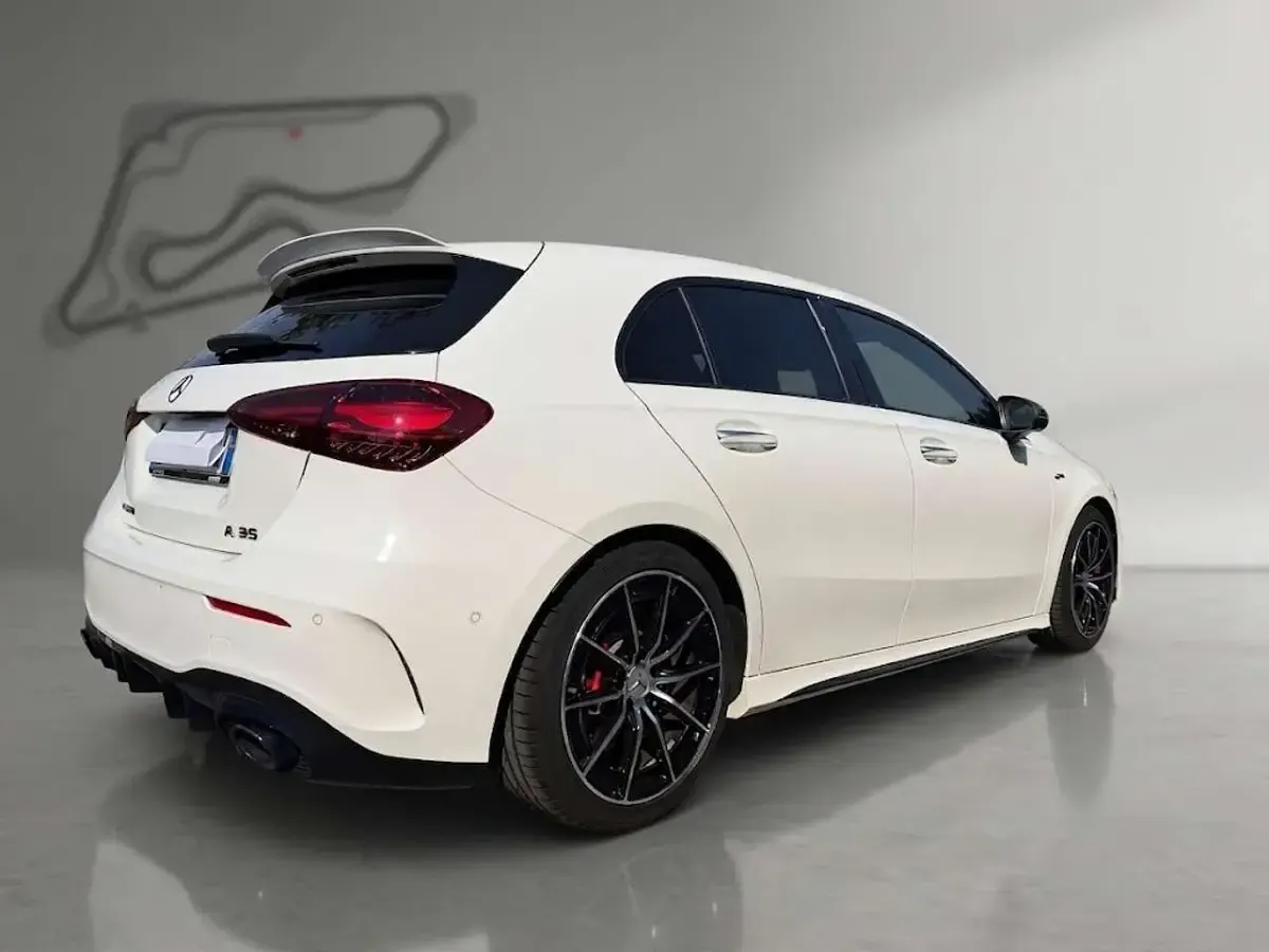 Usata Mercedes A35 AMG Premium Plus 306 CV (225 kW) 2023 Pastello Berlina
