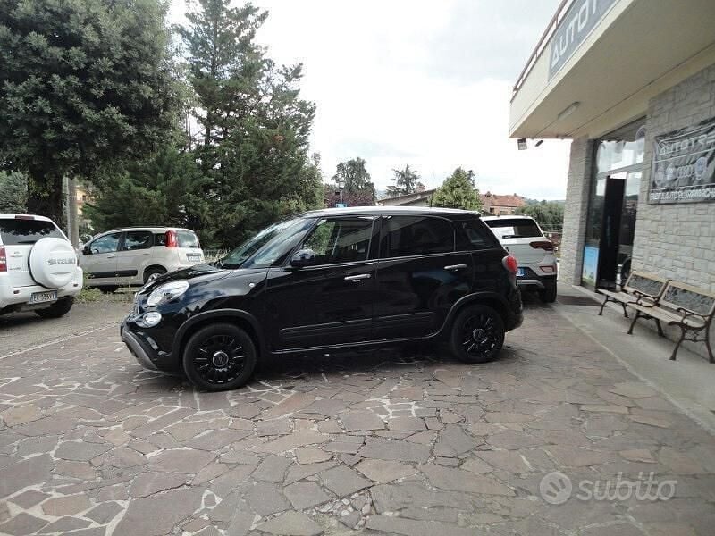 Usata Fiat 500L Cross 95 CV (69 kW) 2021 Nero Monovolume