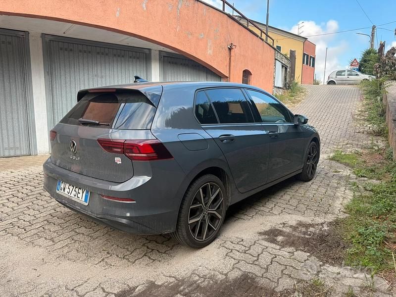 Usata VW Golf VIII Edition 2024 Grigio Berlina