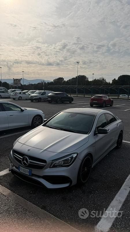 Grigio Usata 2018 Mercedes CLA45 AMG AMG Berlina | 40.000 € - Immagine 1/4