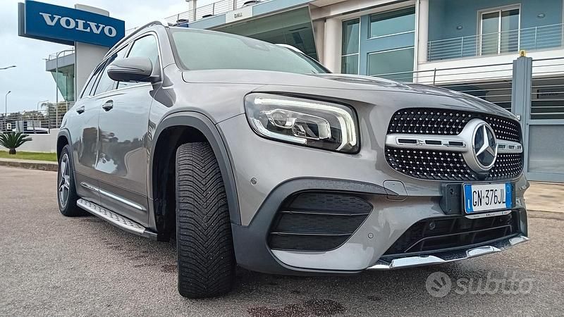 Usata Mercedes GLB200 2020 Grigio SUV