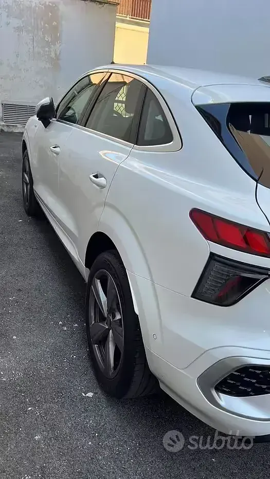 Nuova Audi Q3 Sportback S-Line 150 CV (110 kW) 2026 Bianco SUV