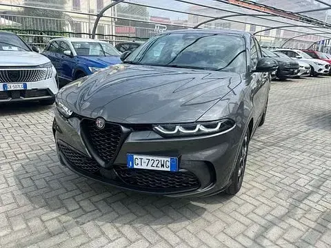 Second-hand Alfa Romeo Tonale Sprint 131 CP (96 kW) 2024 SUV