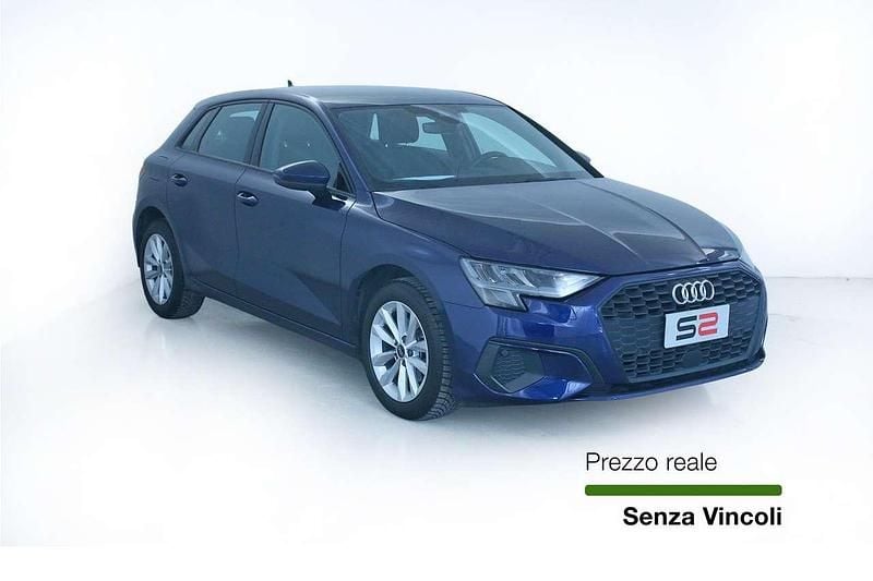 Usata Audi A3 Business 116 CV (85 kW) 2023 Blu/azzurro Berlina