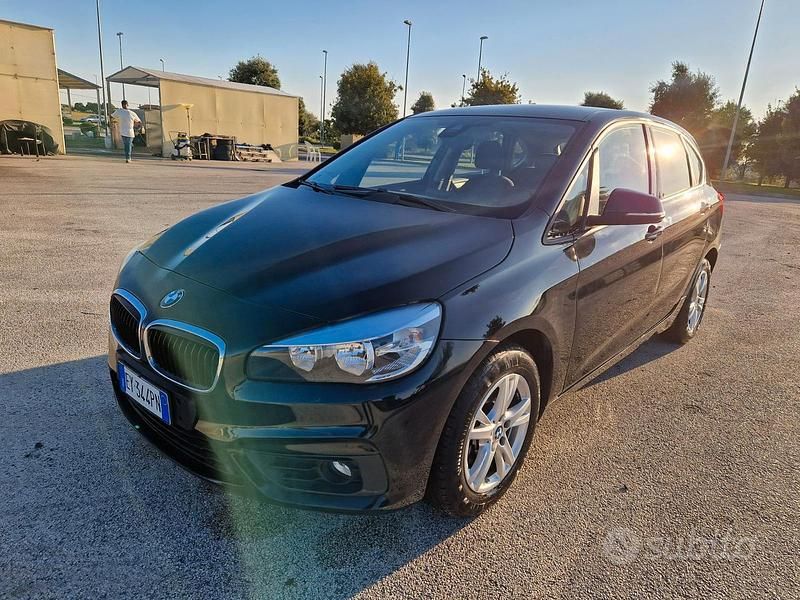 Usata BMW 216 116 CV (85 kW) 2016 Nero Berlina