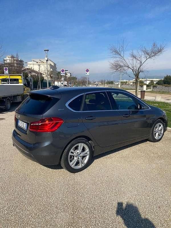 Usata BMW 225 Active Tourer Advantage 136 CV (100 kW) 2016 Grigio Monovolume