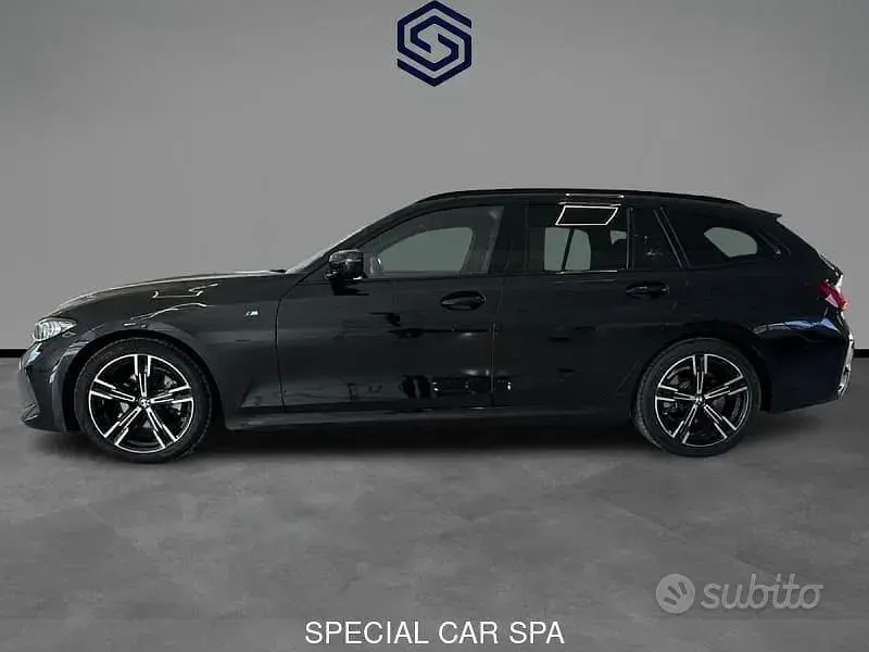 Usata BMW 320e M Sport 190 CV (139 kW) 2025 Nero Station wagon