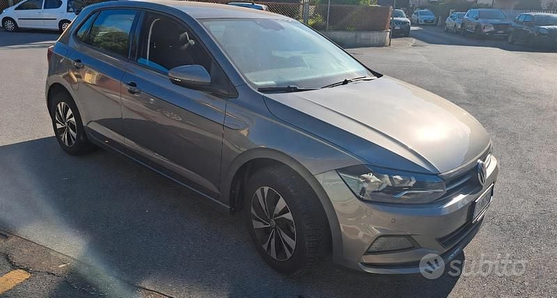 Usata VW Polo 75 CV (55 kW) 2018 Grigio Berlina