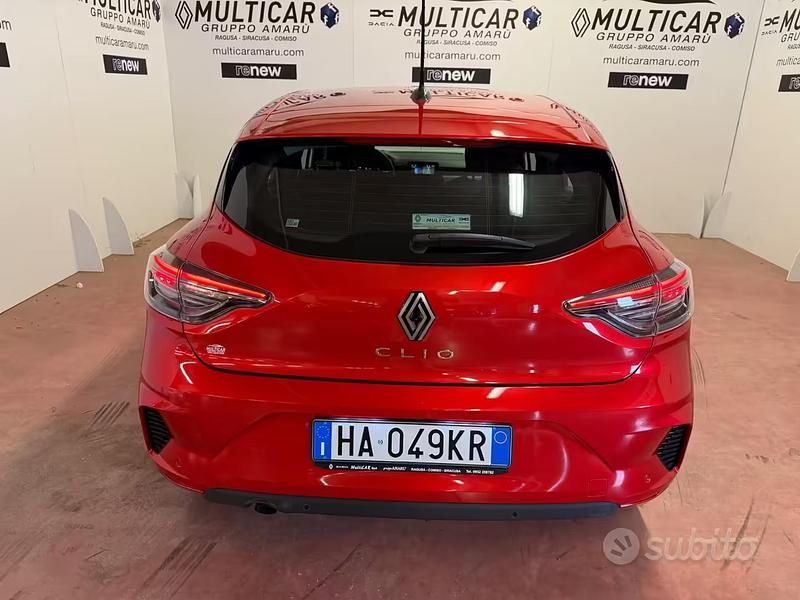 Usata Renault Clio V Evolution 100 CV (73 kW) 2025 Rosso Berlina