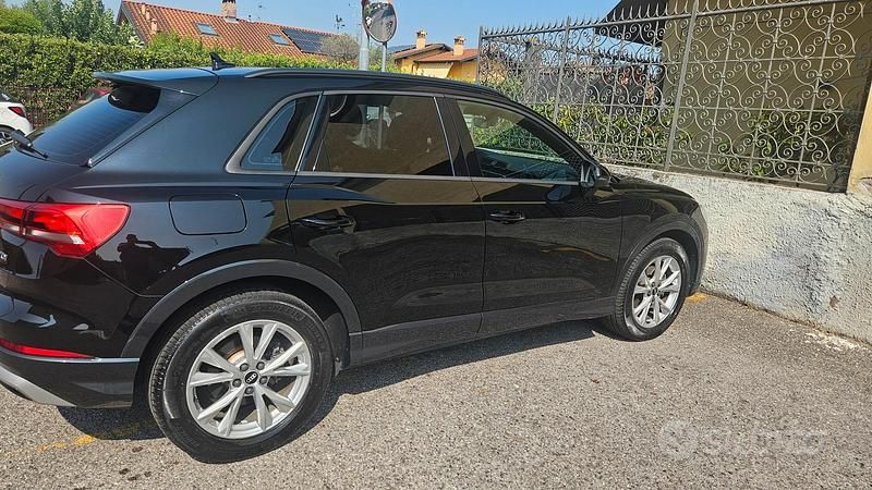 Usata Audi Q3 Business 150 CV (110 kW) 2021 Nero SUV