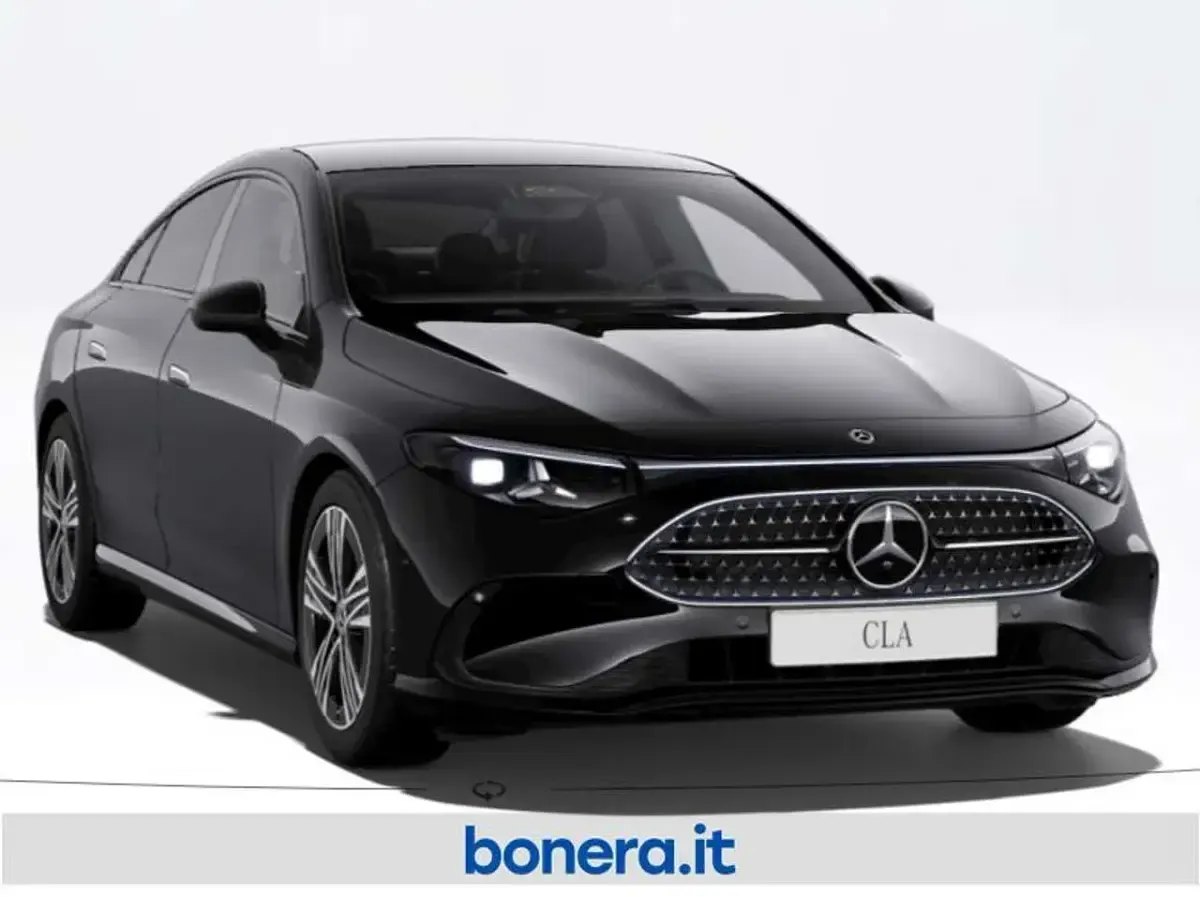 Nuova Mercedes CLA200 Advanced Plus 163 CV (119 kW) 2026 Nero notte Berlina