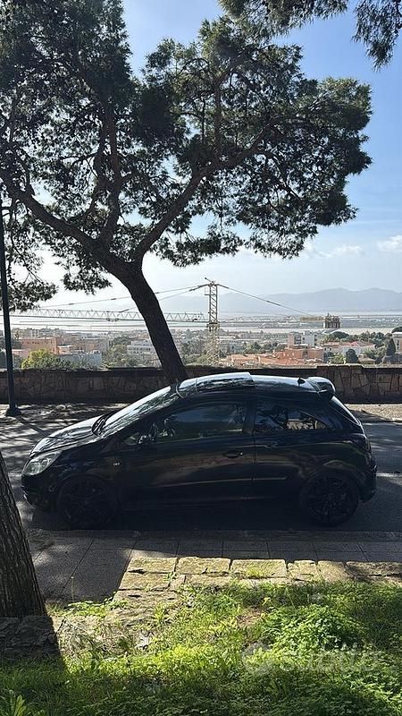 Usata Opel Corsa 69 CV (50 kW) 2007 Nero Utilitaria