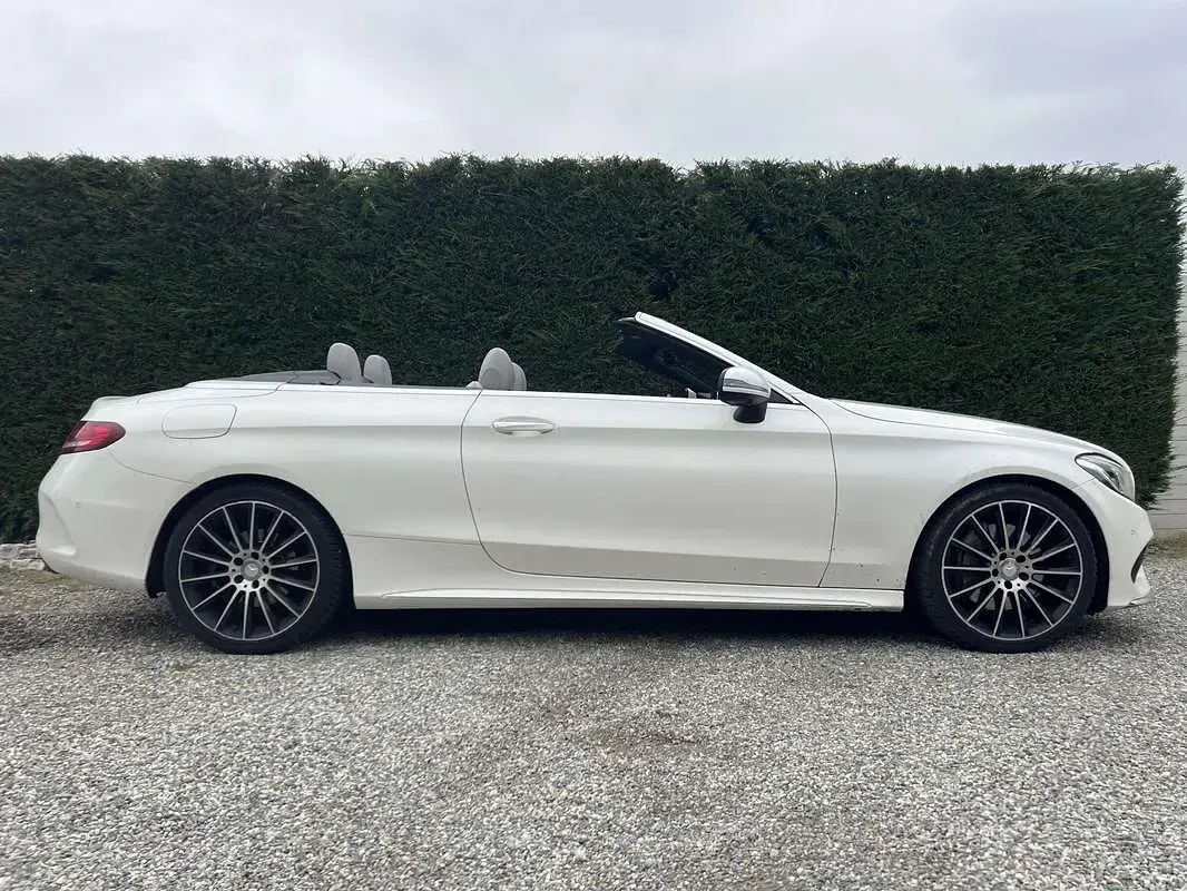 Usata Mercedes C250 Executive 211 CV (155 kW) 2018 Bianco Cabrio