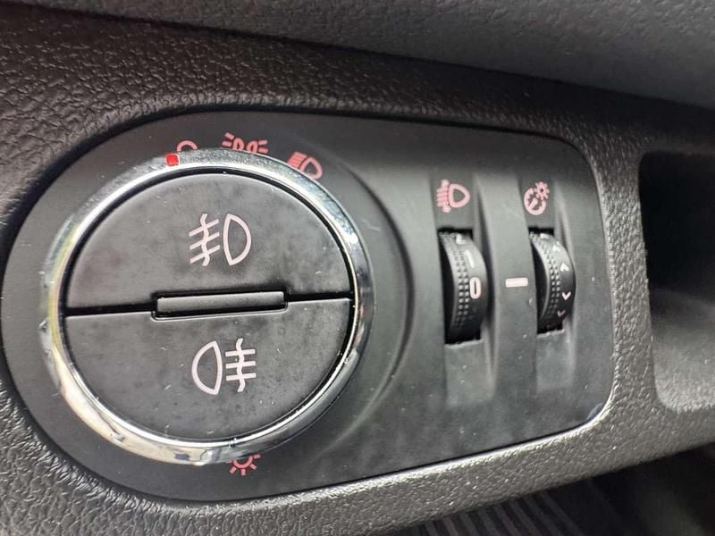 Usata Opel Meriva 120 CV (88 kW) 2013 Other Monovolume