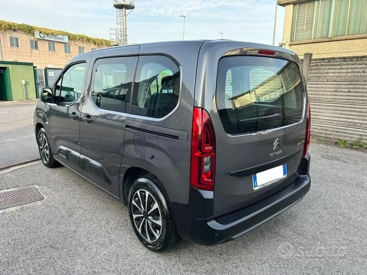 Usata Citroën Berlingo PureTech 110 CV (80 kW) 2019 Grigio Monovolume