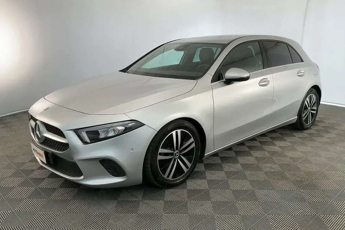 Usata Mercedes A180 Business 115 CV (84 kW) 2019