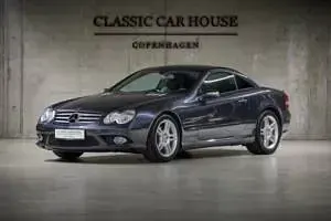 Usata Mercedes SL550 388 CV (285 kW) 2007 Grigio Cabrio