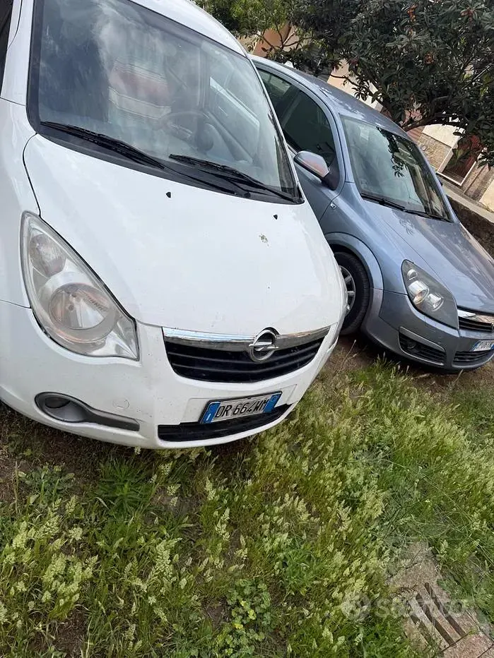 Usata Opel Agila Enjoy 75 CV (55 kW) 2008 Bianco Utilitaria