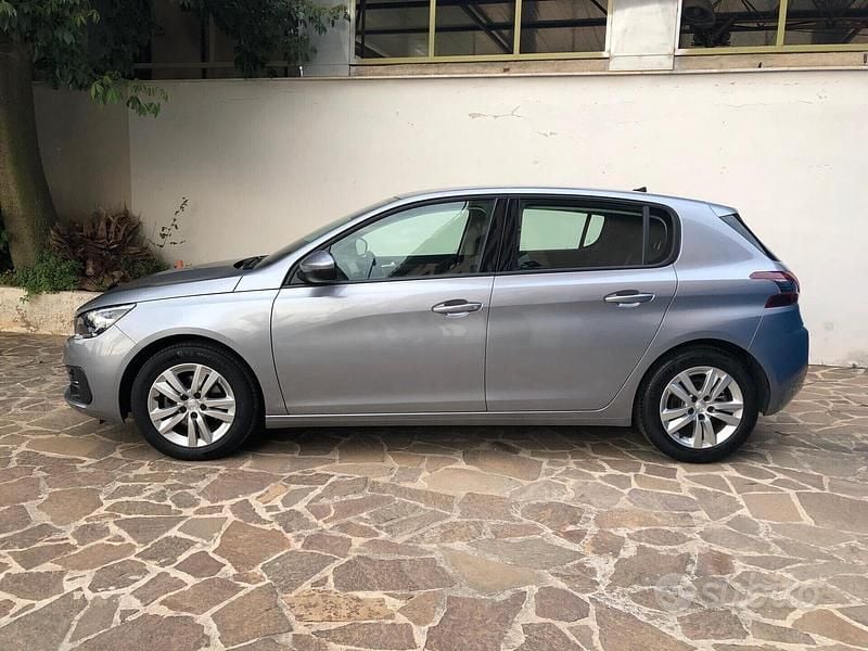 Usata Peugeot 308 Business-Line 177 CV (130 kW) 2021 Argento Berlina