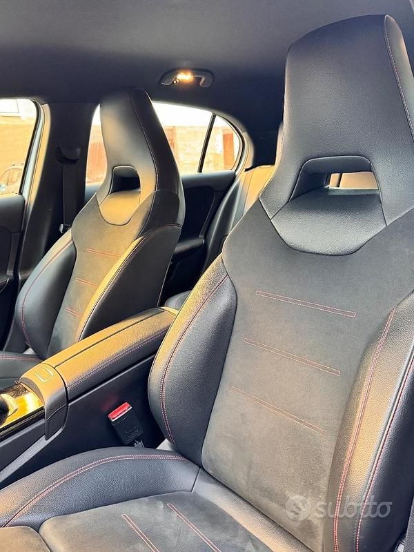 Usata Mercedes A180 AMG line 2021 Grigio Berlina