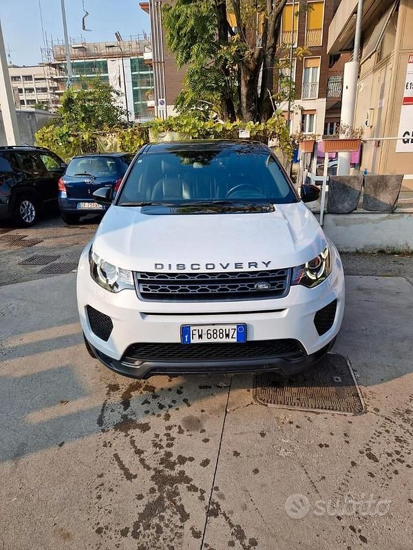 Usata Land Rover Discovery Sport Landmark 180 CV (132 kW) 2019 Bianco SUV