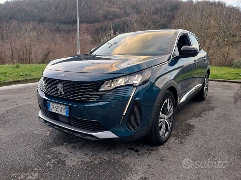 Usata Peugeot 3008 Allure 131 CV (96 kW) 2022 Blu/azzurro SUV