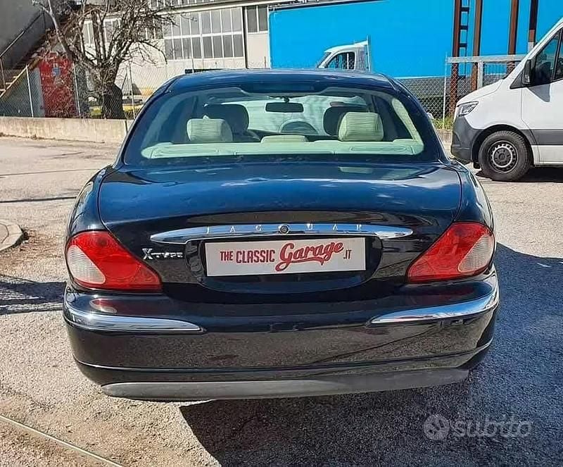 Usata Jaguar X-type Executive 156 CV (114 kW) 2003 Nero Berlina