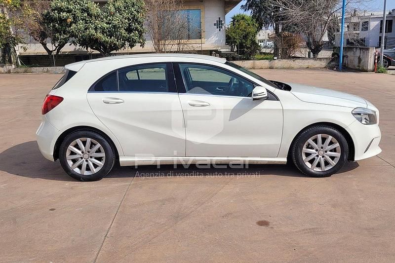 Usata Mercedes A160 Business 90 CV (66 kW) 2016 Bianco Berlina