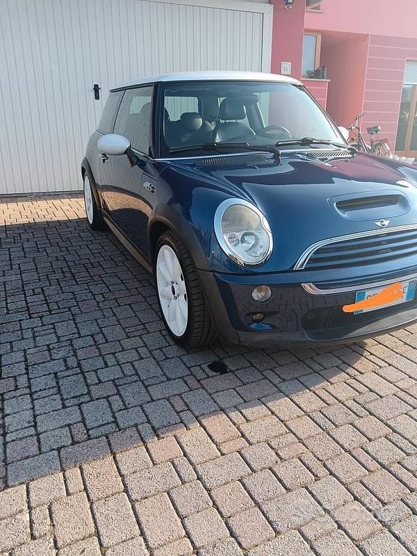 Begagnad Mini Cooper S 163 HK (119 kW) 2003 Halvkombi