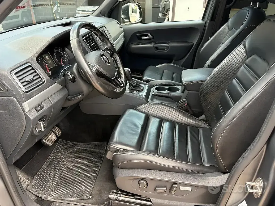 Usata VW Amarok Aventura 258 CV (189 kW) 2019 Grigio Pick-up