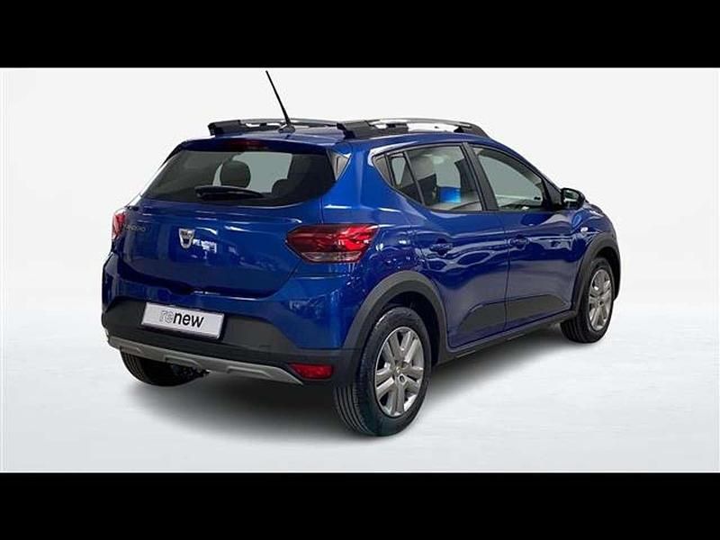 Usata Dacia Sandero Expression 101 CV (74 kW) 2023 Blu scuro Berlina