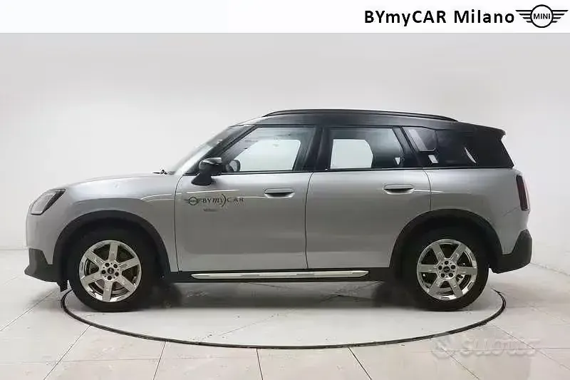 Usata Mini Countryman Favoured 156 CV (114 kW) 2024 Nero SUV