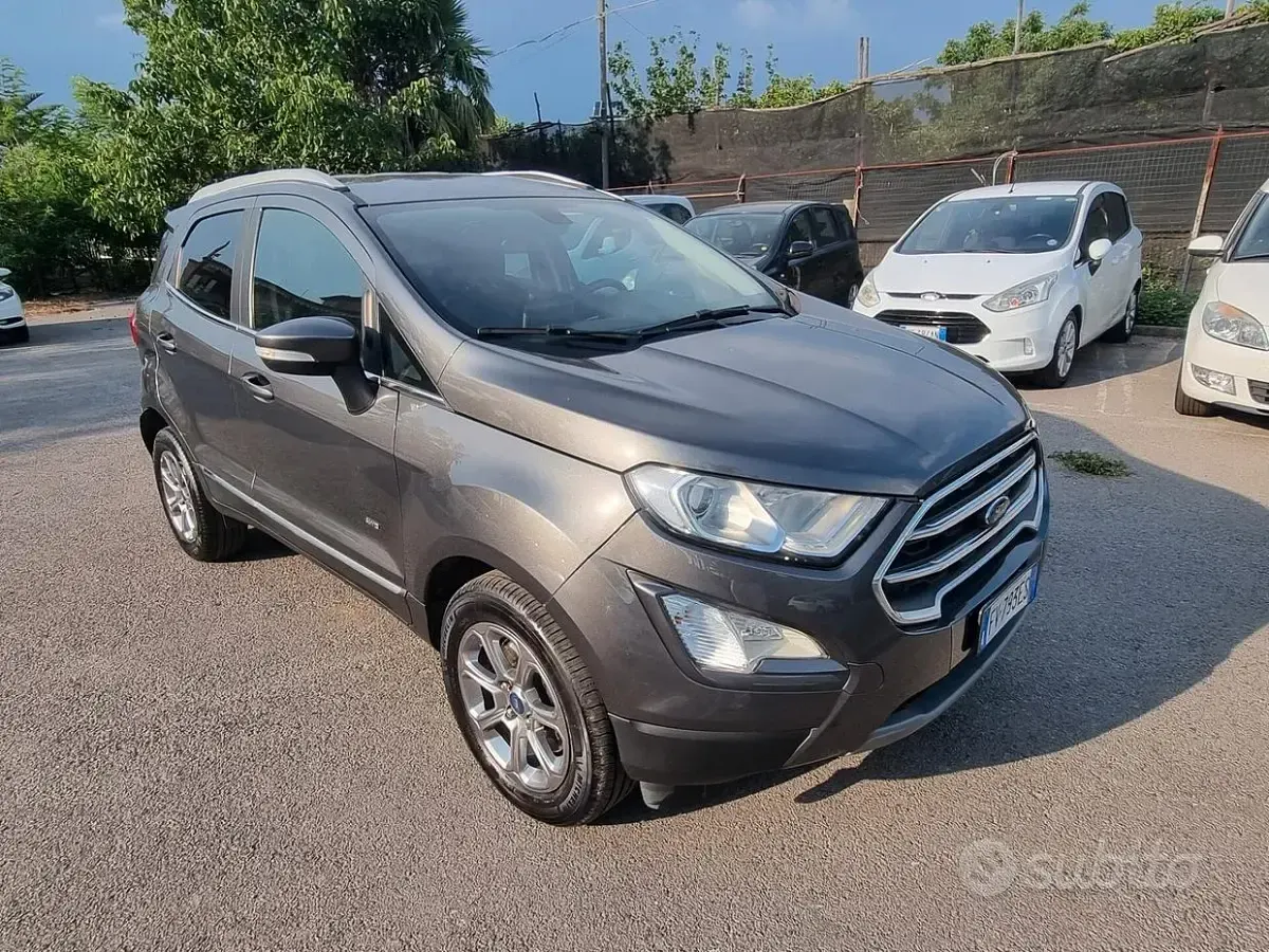 Usata Ford Ecosport 125 CV (91 kW) 2019 Grigio scuro SUV