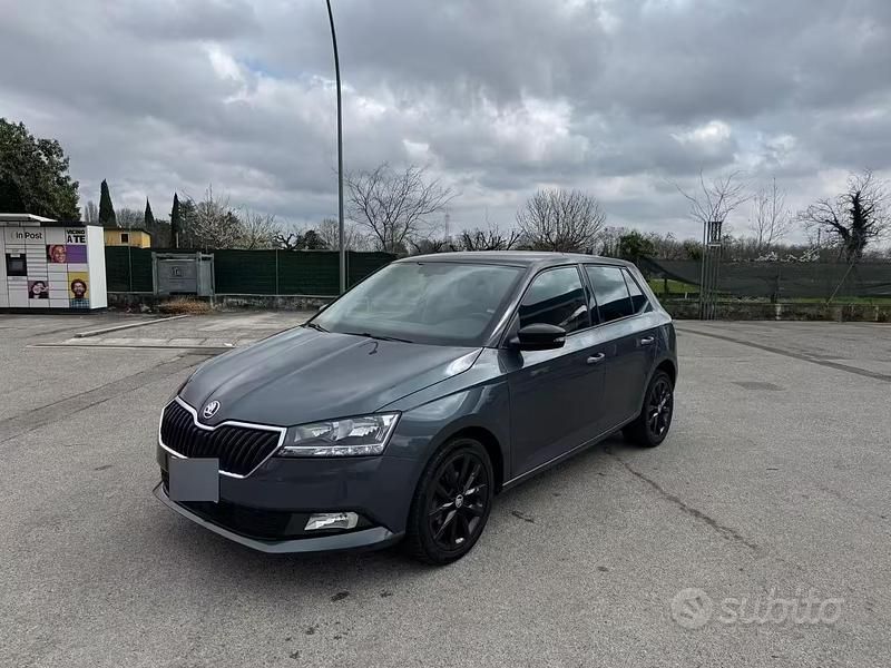 Usata Skoda Fabia 95 CV (69 kW) 2020 Grigio Berlina